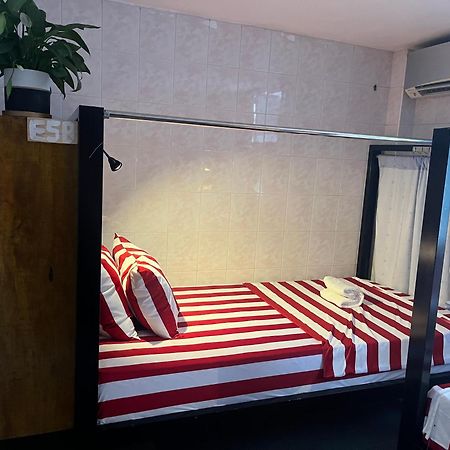 Por Chey Hotell Battambang Eksteriør bilde